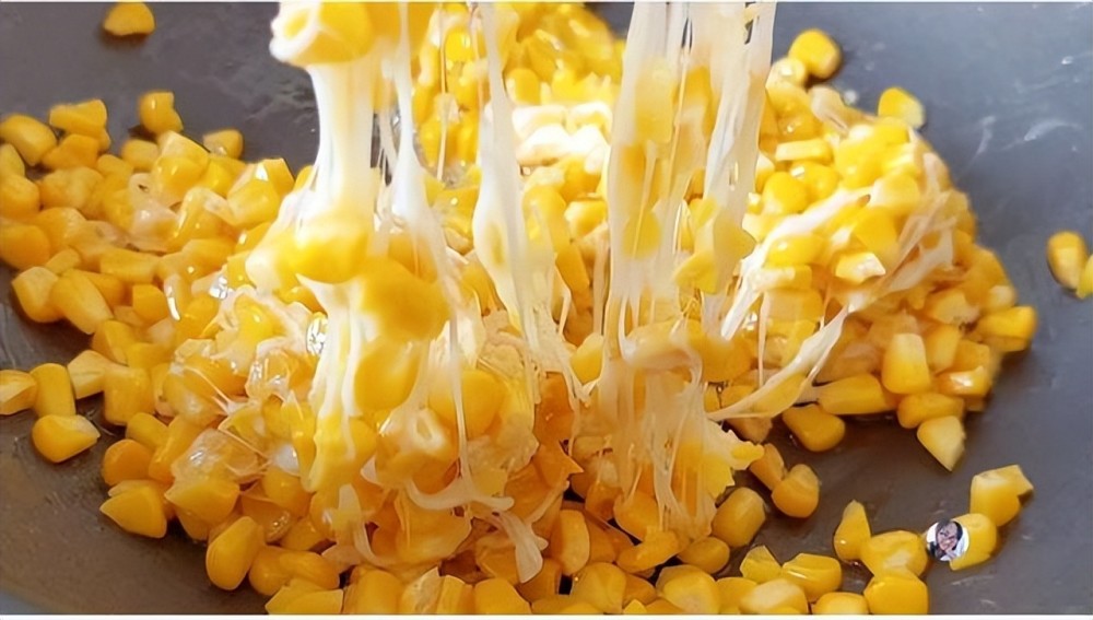 黄油芝士玉米粒奶香味十足巨好吃做法还简单学会可以出摊了