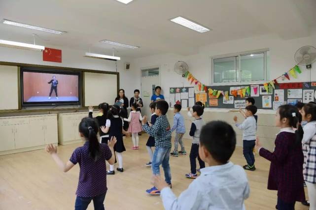 上海民办幼升小奇葩考题难倒家长 市教委通报批评