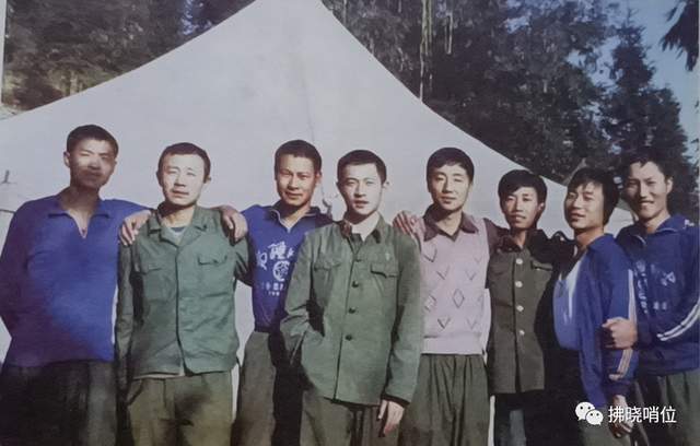 李中林,曾任红军师师长.