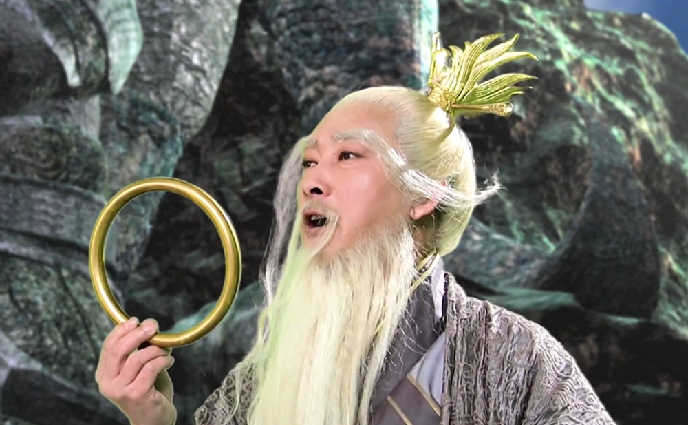 太上老君把孙悟空的眼睛熏坏了为何猴子不找老君报复而找玉帝