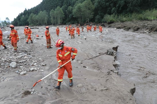 青海大通山洪已致17人亡 从没见过这么大的水