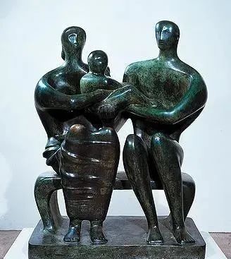 雕塑大师亨利摩尔作品henrymoore