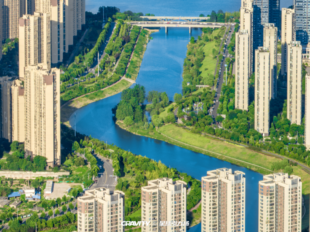 江河流淌在长沙山水洲城第一辑