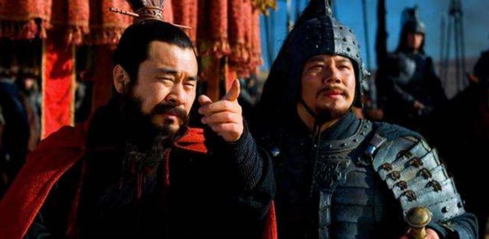 曹操南下的消息,依附刘表,屯兵樊城(今湖北襄樊)的刘备一直不知道