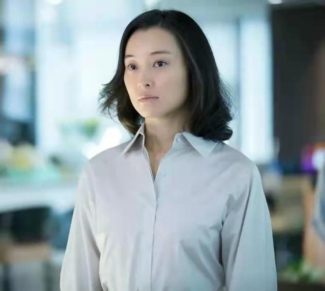 演员吴越陈建斌前女友50岁不婚不育风光背后有眼泪