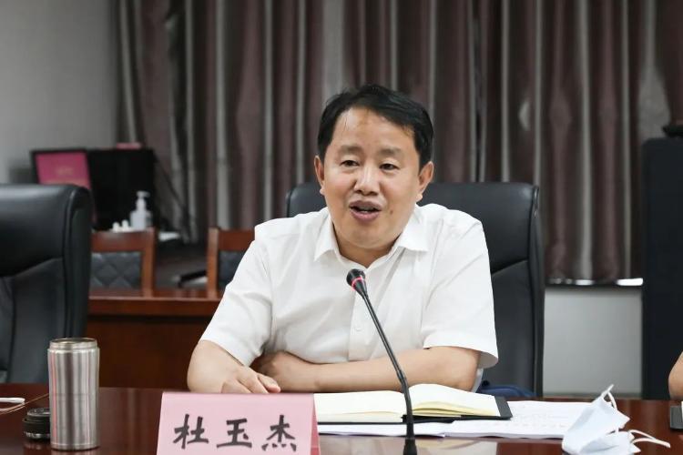 副市长杜玉杰到滨州职业学院调研疫情防控工作