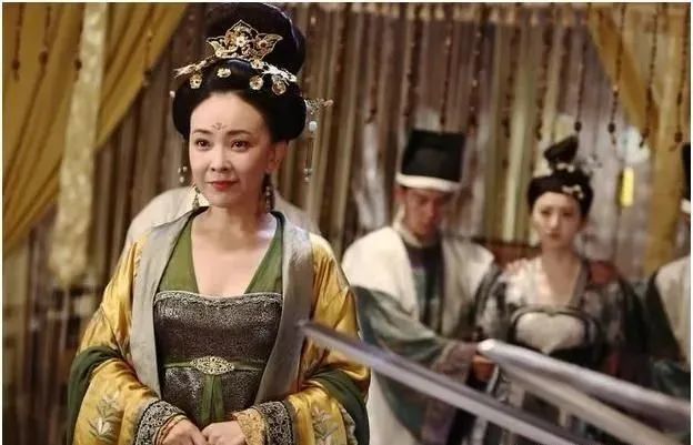 皇后与权宦勾结当着唐肃宗的面被拖出宫结局究竟如何