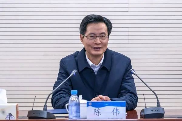 卸任嘉兴市委书记的张兵,生于1966年4月,曾任丽水市市长,台州市委书