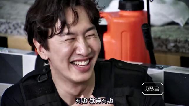 看了赵孝镇的新综艺,发现不是《runningman》不行,而是pd不行