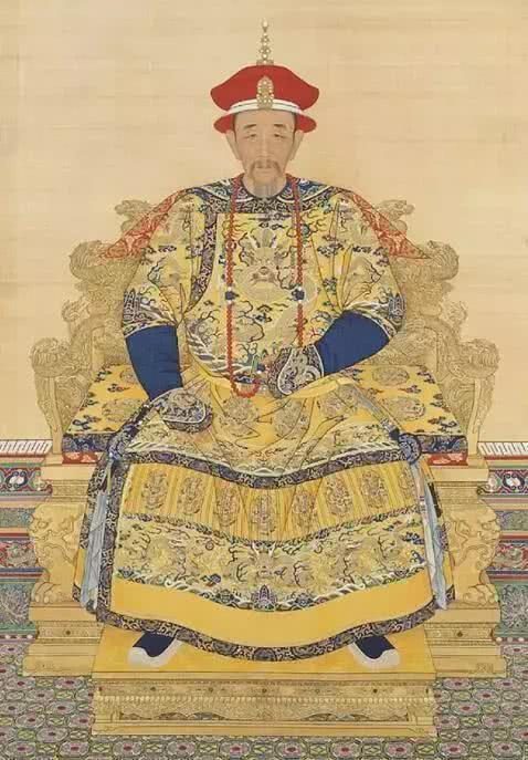 康熙帝第一次废黜太子胤礽,康熙帝因为皇三子胤祉与太子胤礽素来关系