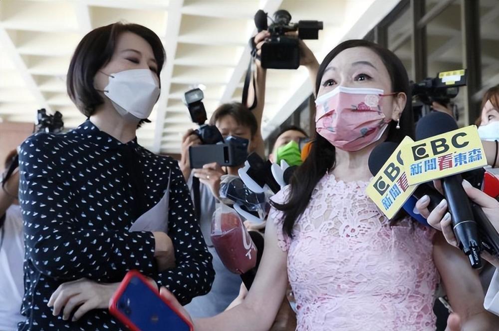 王鸿薇 周玉蔻针对与张淑娟联系的过程,王鸿薇27日