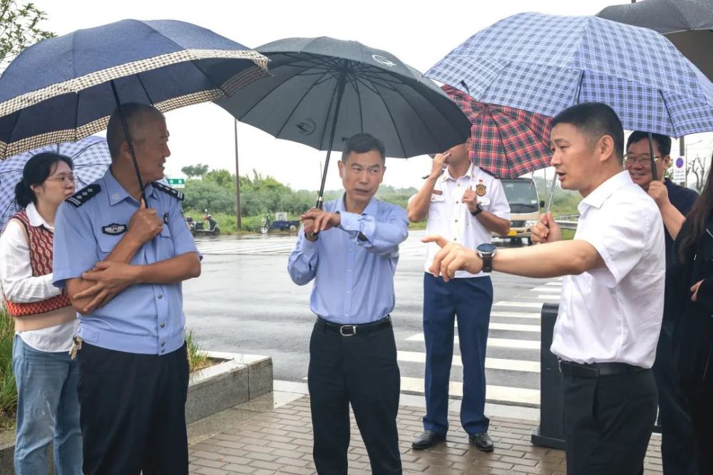 南湖区领导赴湘家荡区域督查指导安全生产工作