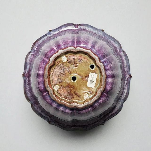 鈞窯天藍釉紫斑陵花盤 宋時代 唐物 中国古玩 中国美術 A904 鈞窯天藍釉紫斑陵花盤 宋時代 唐物 中国古玩 中国美術 A904