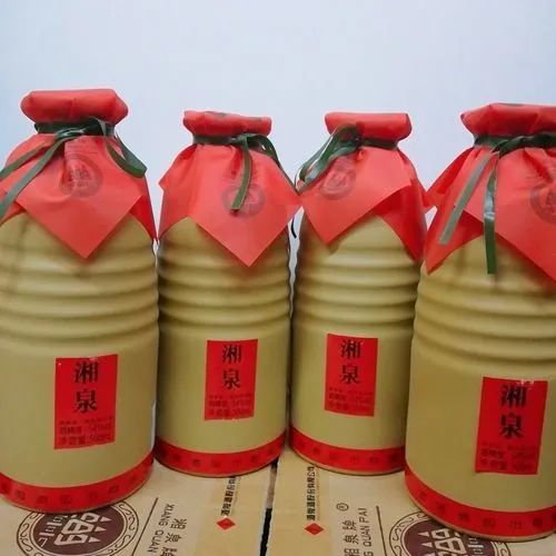 建议中老年人喝酒不要不舍得花钱这几款纯粮老酒好喝不贵