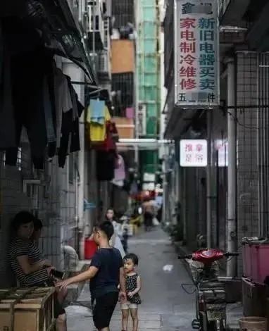 深圳的这条村曾经是香港人的"情人村,藏了多少风尘往事