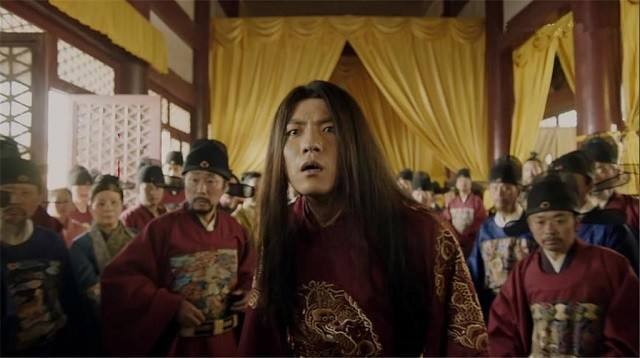 而他干出一番政绩的出处,就是那群拥兵自重且多行不法的藩王叔叔们.