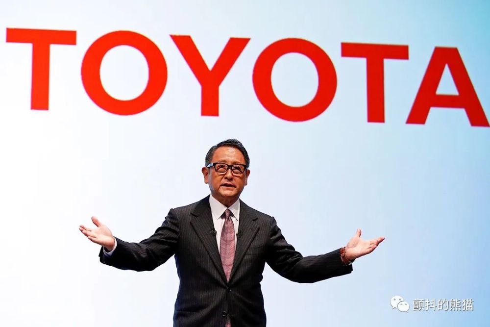 丰田老板姓toyoda为什么公司名是toyotada幻化的理由