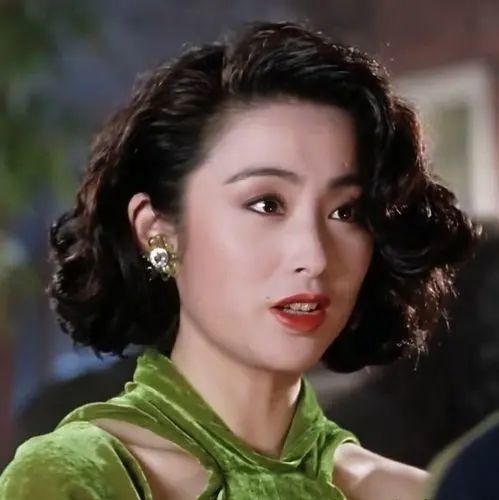 资深港圈女神张敏古装英气时装洋气留下太多荧幕经典