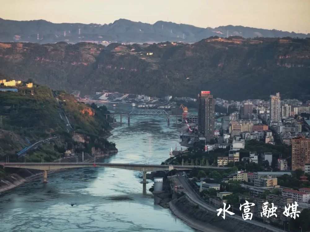 美拍水富13快来为你喜欢的图片和视频点赞
