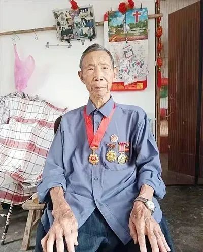 停战后的两次立功记抗美援朝奉贤老战士王生根