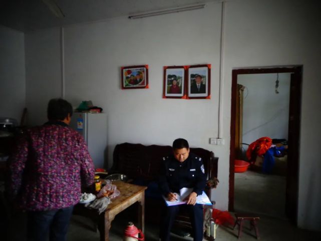 追记明光市公安局三界派出所副教导员周峰