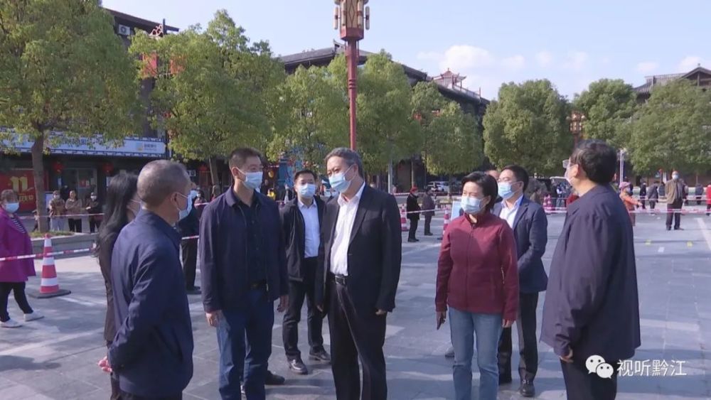 徐江督导检查区域核酸检测森林防火等工作