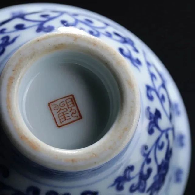 青花压手杯为何如此珍贵？-腾讯新闻