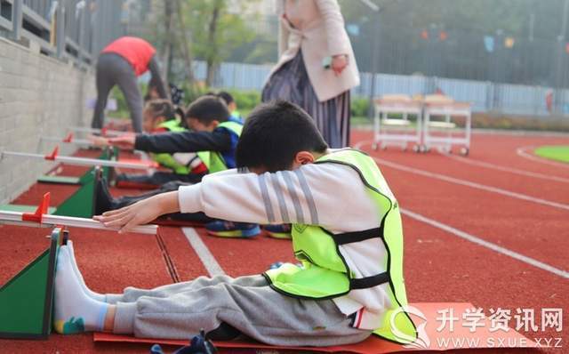 展风采运动促成长成都高新区天辰路小学组织开展学生体质健康监测活动