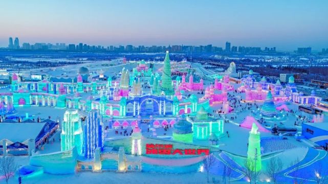 这个冬天，哈尔滨冰雪大世界“超有料”_腾讯新闻