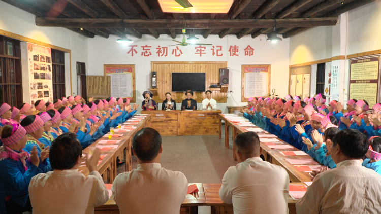 文艺宣讲接地气党的二十大精神润民心贺州各地广泛深