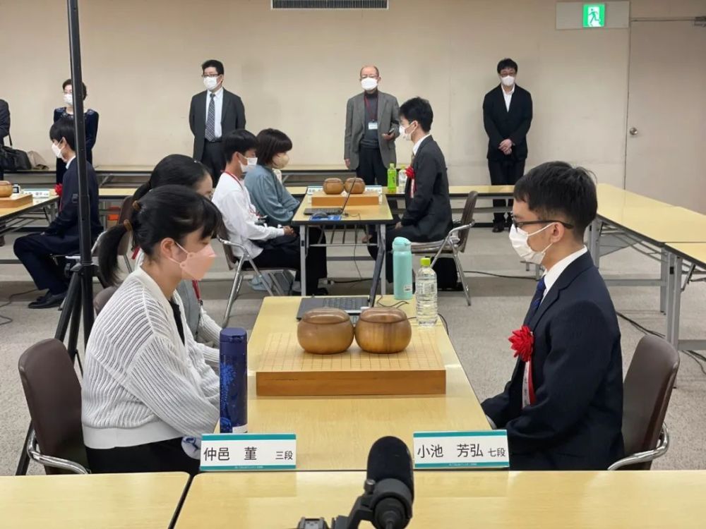 日本围棋的阴盛阳衰 上野爱咲美广岛若鲤战二连霸