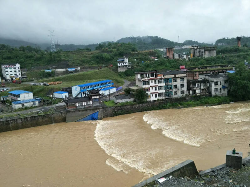 洈水刁子鱼千湖之省是湖北4a景区出美味