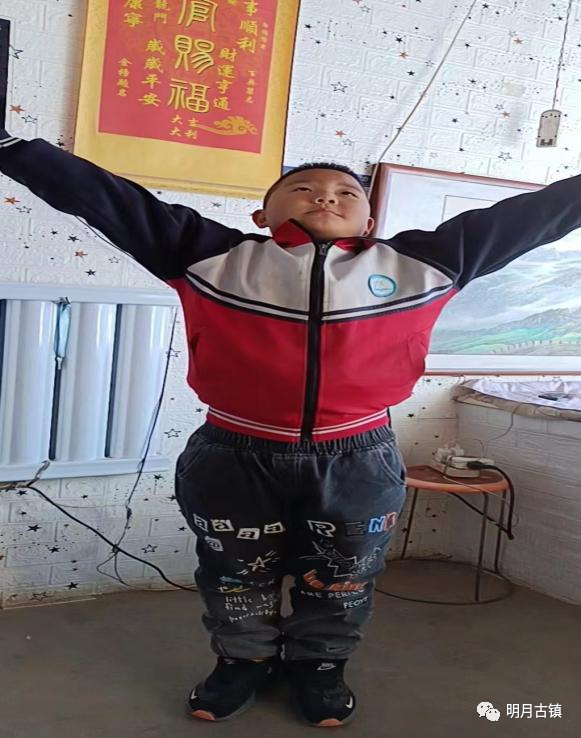 教育之声坚持初心促双减线上教学润桃李陵北小学双减活动