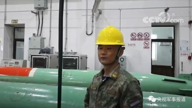 【奋斗者·正青春】雷弹技师王志国:为鱼雷体检 替武器把脉