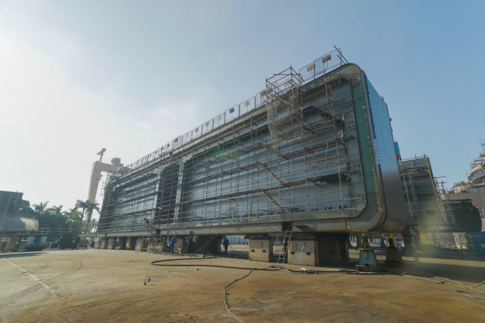 水下建巨型抽屉深中通道海底隧道沉管钢壳制造工作全部完成