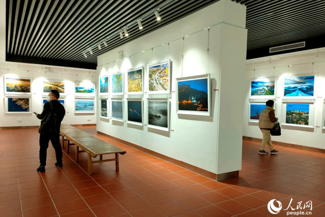 第28届福建省摄影展在厦门开展 2022首届集美摄影季同期举行_腾讯新闻