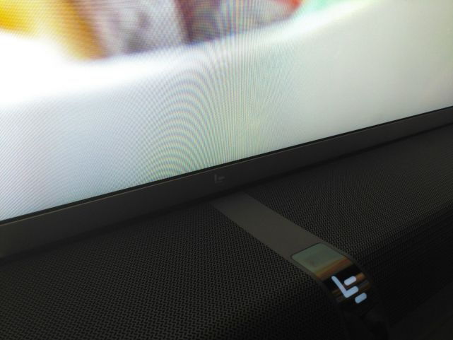 乐视发布75寸量子点电视Unique75 售价19999