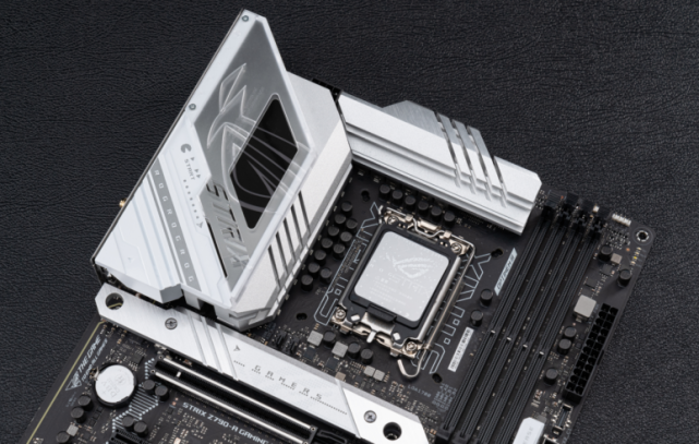 性能颜值拉满ROG STRIX Z790-A GAMING WIFI D4吹雪主板测评