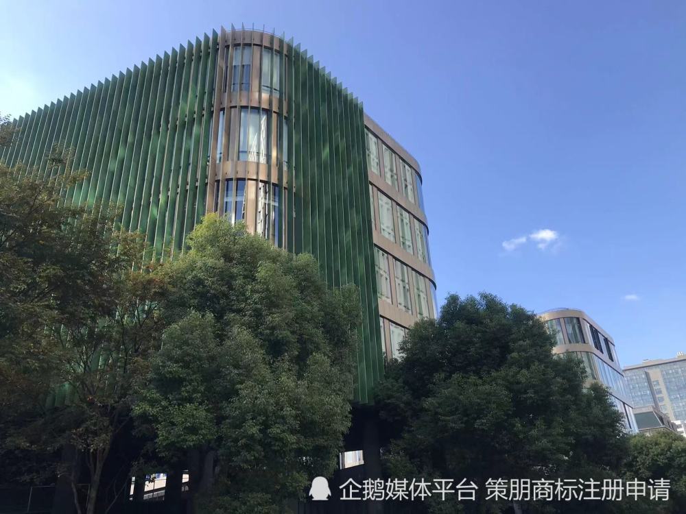 汕头logo设计公司电话18621825626商标注册费用（商标设计）汕头招牌设计，