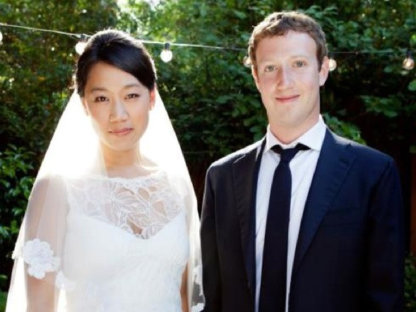 小扎爆料 当年为了结婚 差点让facebook提前上市 科技 腾讯网