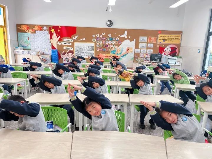 杭州多所学校紧急通知：这类活动取消！浮尘何时结束？回应来了_腾讯新闻