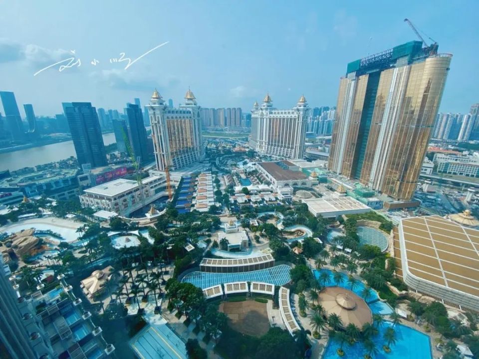 实拍澳门银河：首家五星级全套房度假城，极致奢华，游客叹为观止_腾讯新闻