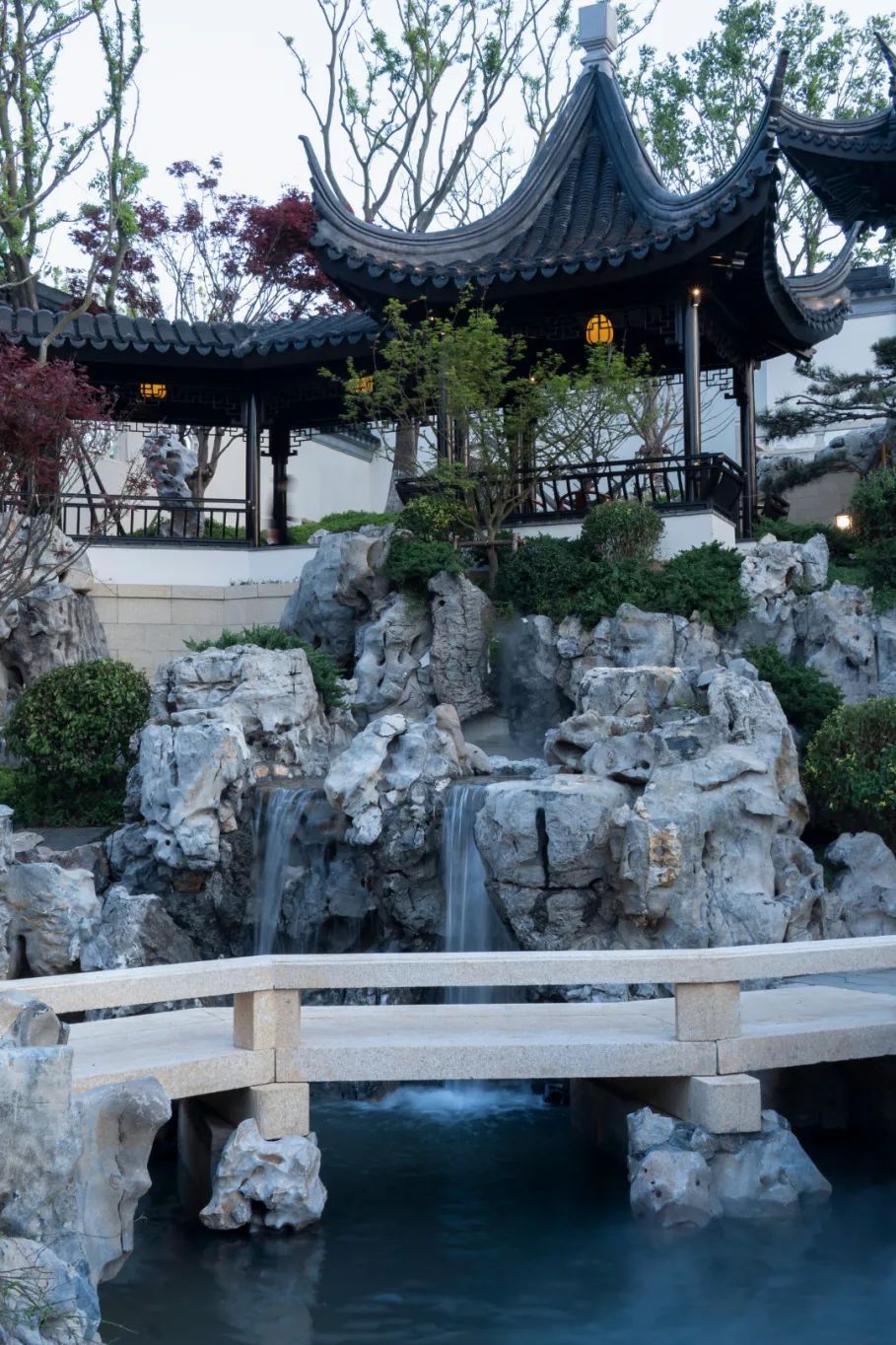 把“桃花源”搬进都市，武汉上新一座“苏式园林”_腾讯新闻