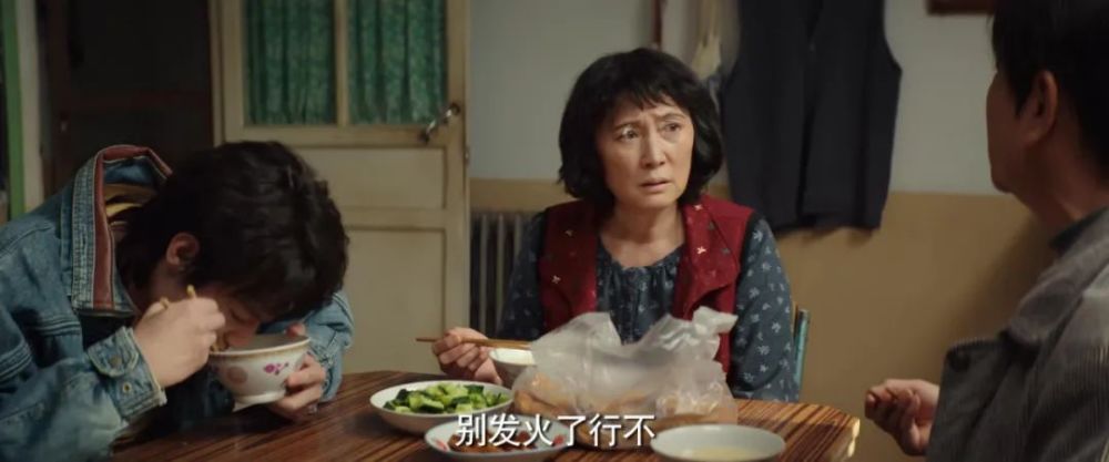 沉默的妈妈——一部值得免费观看的短剧，沉默的妈妈，一部免费观看的感人短剧