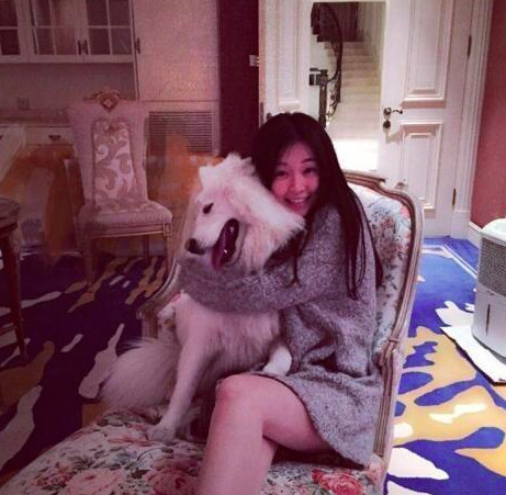 “关关”乔欣背景强，住千万豪宅被封正午小公主