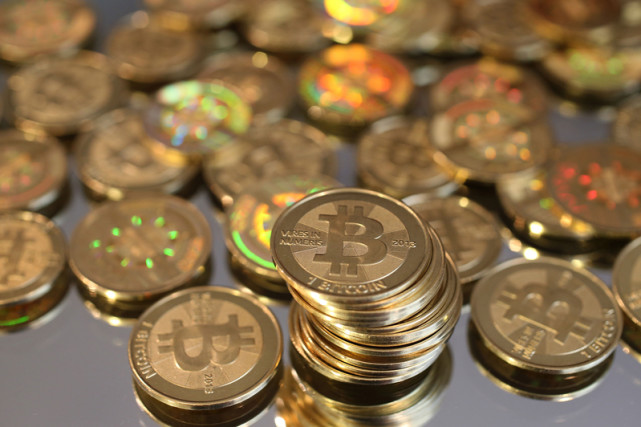 比特幣價格30天翻倍 逼近16000元