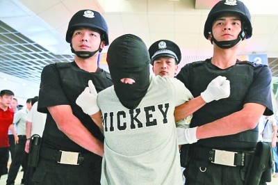 毒贩因1600万毒债 从缅甸潜入武汉枪杀下线(组图)