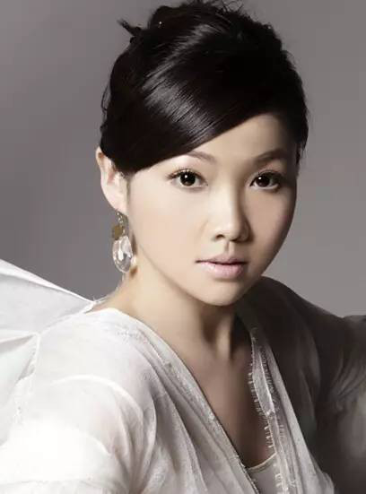 王莉:中国也有莎拉·布莱曼式的天籁之音