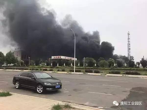 濮阳工业园区佳化能源罐体起火事故续报：1人死亡