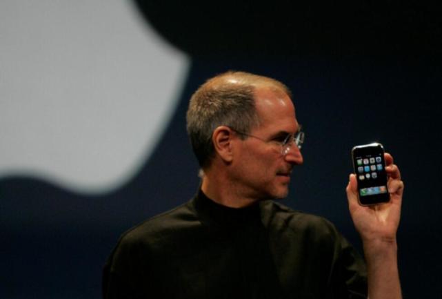1995年苹果设计的iPhone是这个样子 (组图)